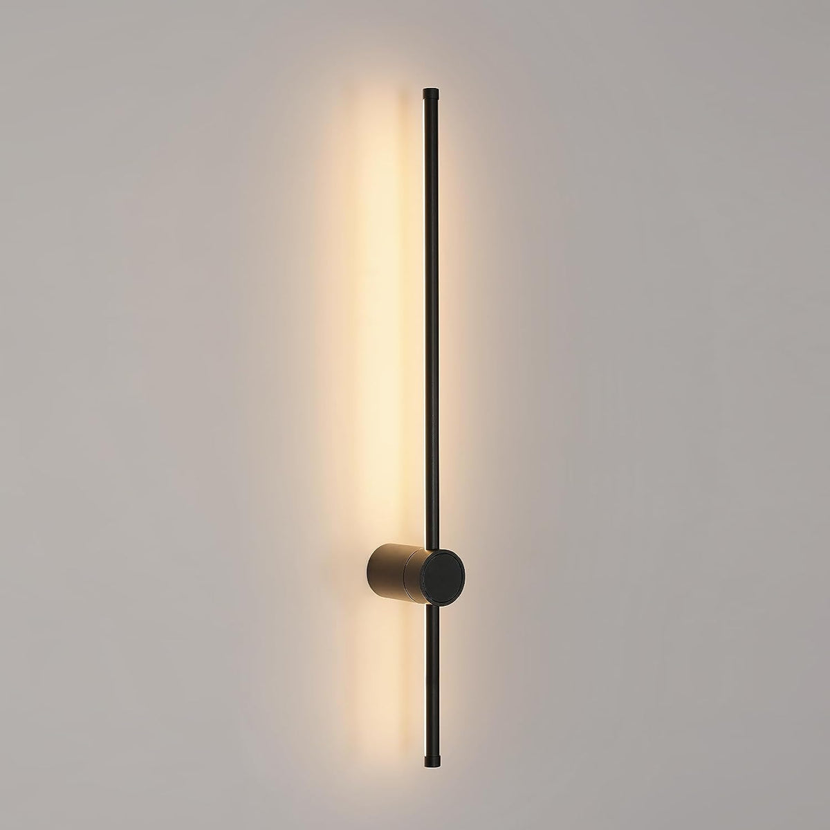 Moderne LED-Wandleuchte, Linienform, Wandlampe, 360° drehbar, warmweiß 3000 K, für Wohnzimmer, Schlafzimmer, Flur, Flur, Schwarz, 80 cm