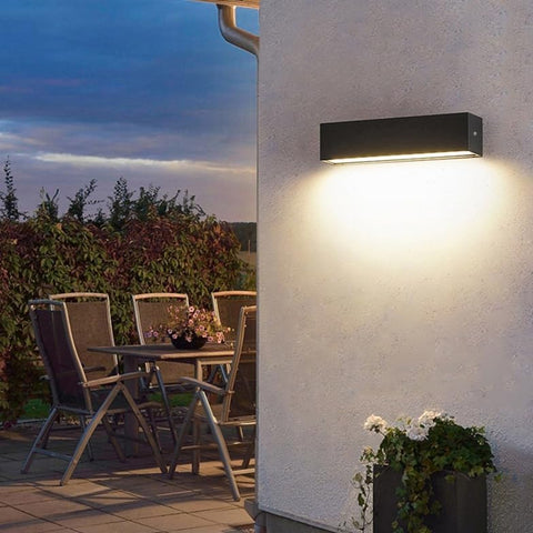 Moderne LED Außenwandleuchte 16W Schwarz IP65 3000K