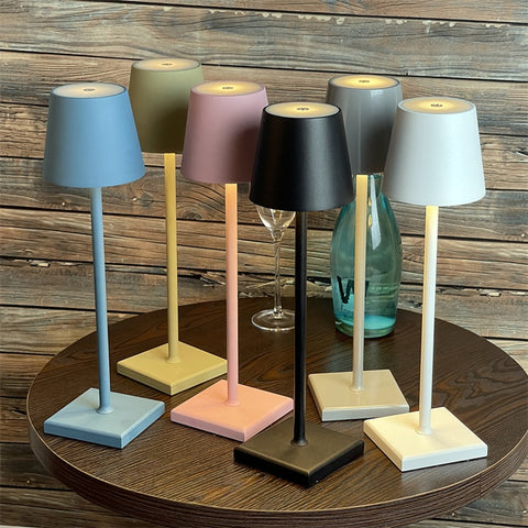 Tragbare wiederaufladbare Tischlampe, moderne Nachttischlampe, Warmweiß 3000 K, für Esszimmer, Schlafzimmer, Camping, Balkon im Freien, Grau
