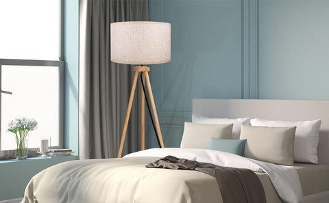 Stativ-Stehlampe aus Holz, LED-Stehlampe mit Fußschalter, Vintage-Stehlampe, Stehlampe mit E27-Glühbirne und Leinenschirm für Wohnzimmer, Schlafzimmer