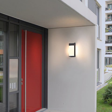 Solar-Wandleuchte, Wandleuchte aus Metall, schwarze Solarleuchte mit Lichtsteuerung